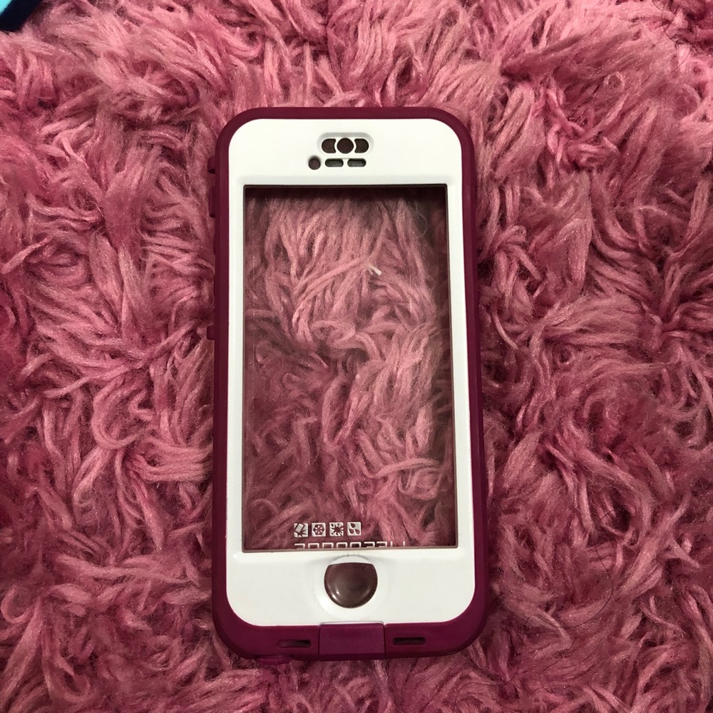 Life proof iPhone 5s/SE case
